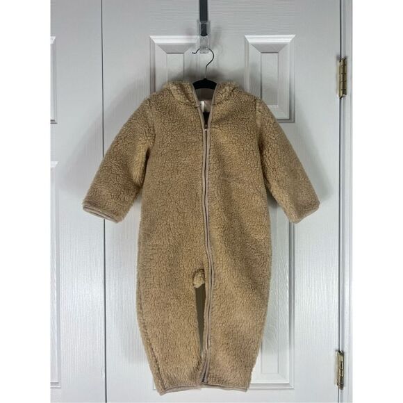 NWT Baby Gap Outerwear Size 18/24m - Picture 1 of 3